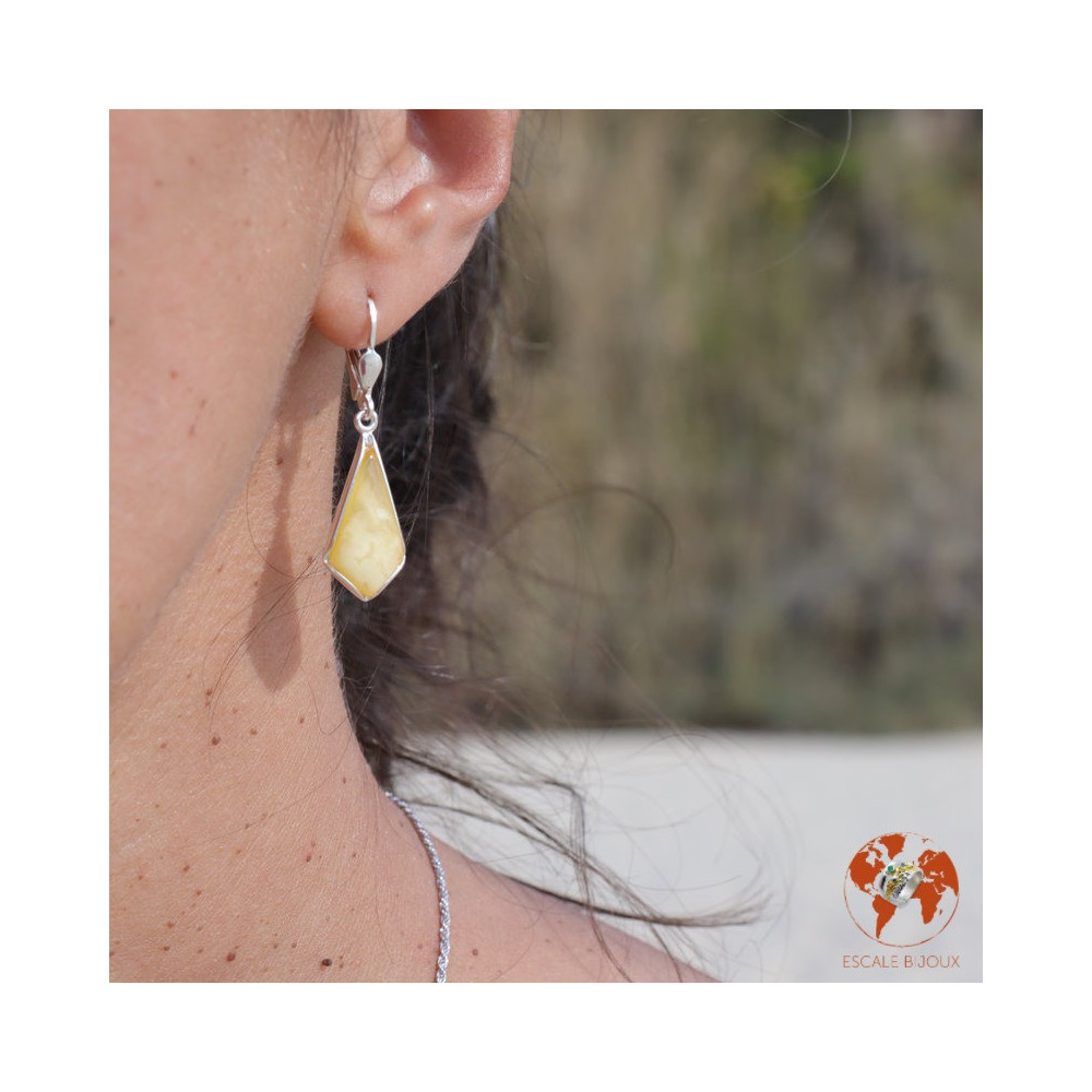 boucles d oreilles pendantes ambre