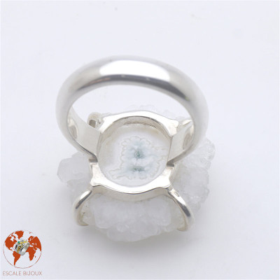 quartz solaire bijou pierre