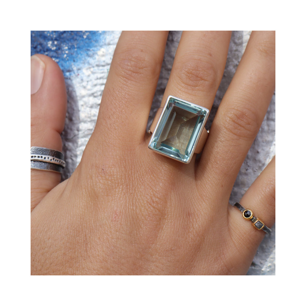 bague obsidienne bleue