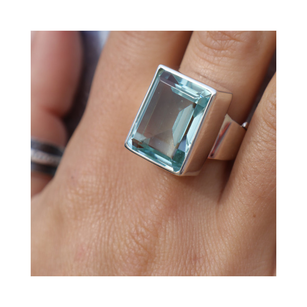 bague obsidienne bleu clair
