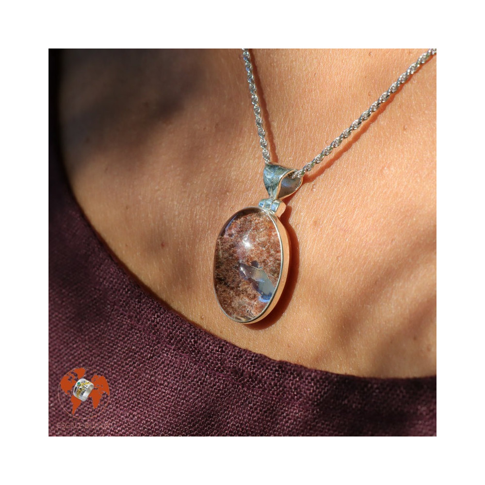 pendentif avec pierre lodolite