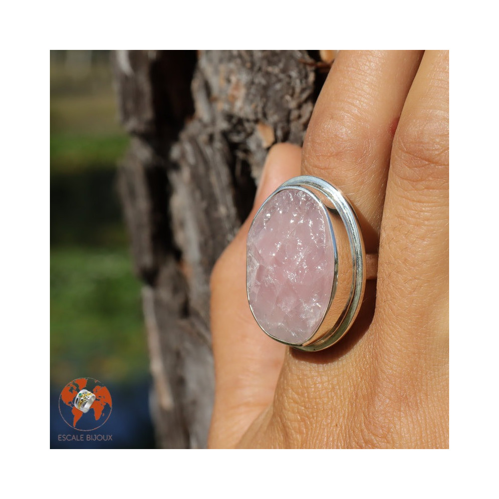 bague avec pierre quartz rose