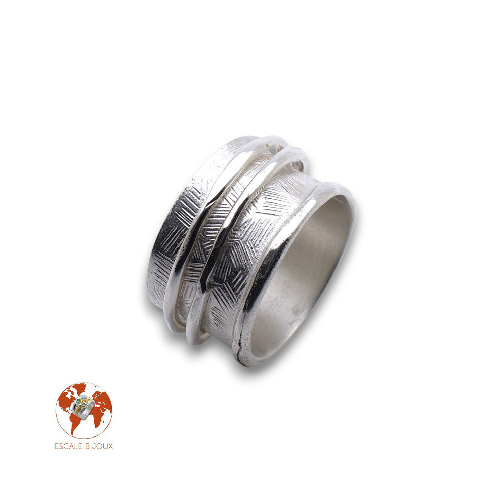 bague argent diamant noir