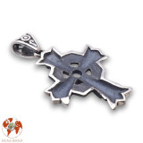 Pendentif stylisé croix en argent sterling et pierre de lune
