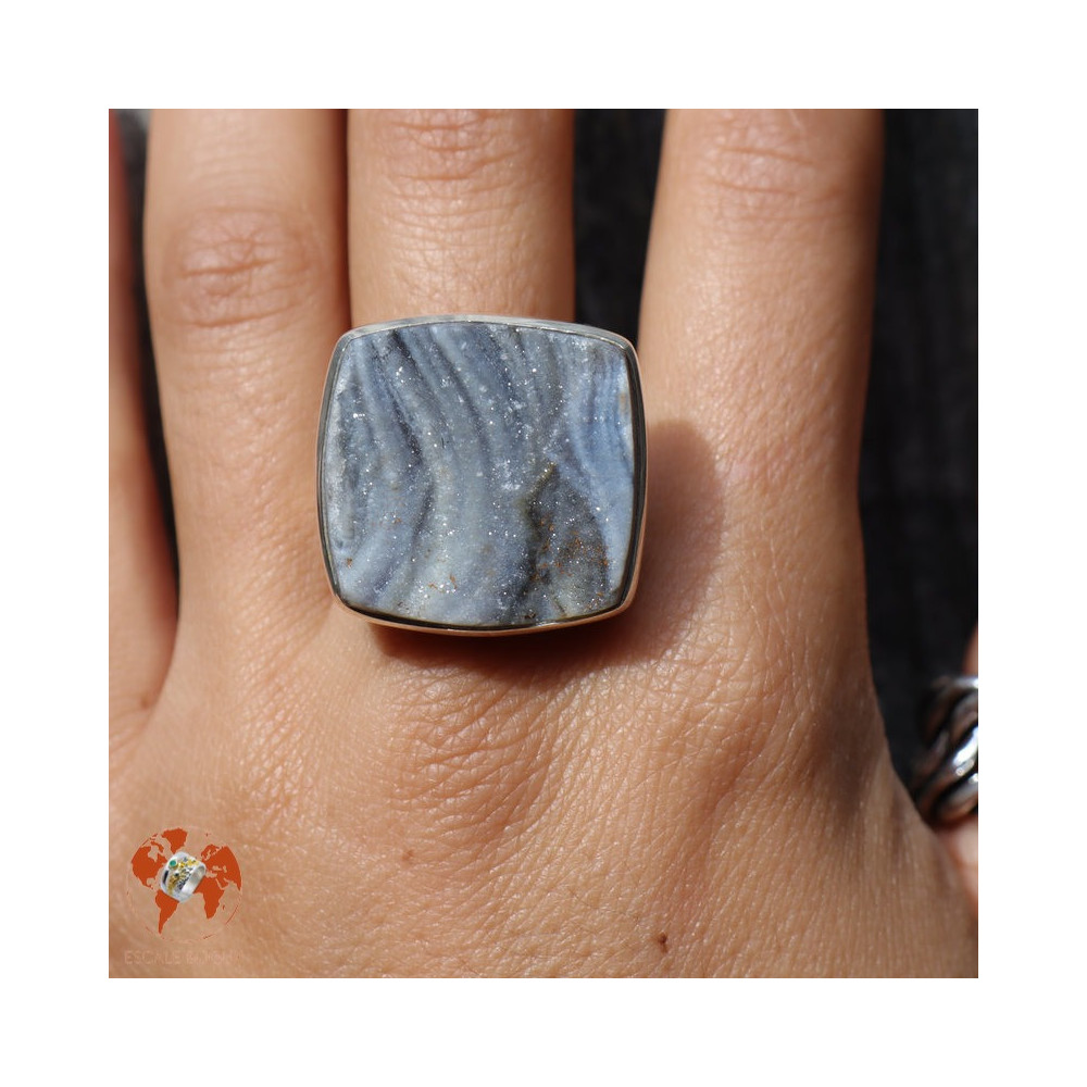 calcédoine bleue bague