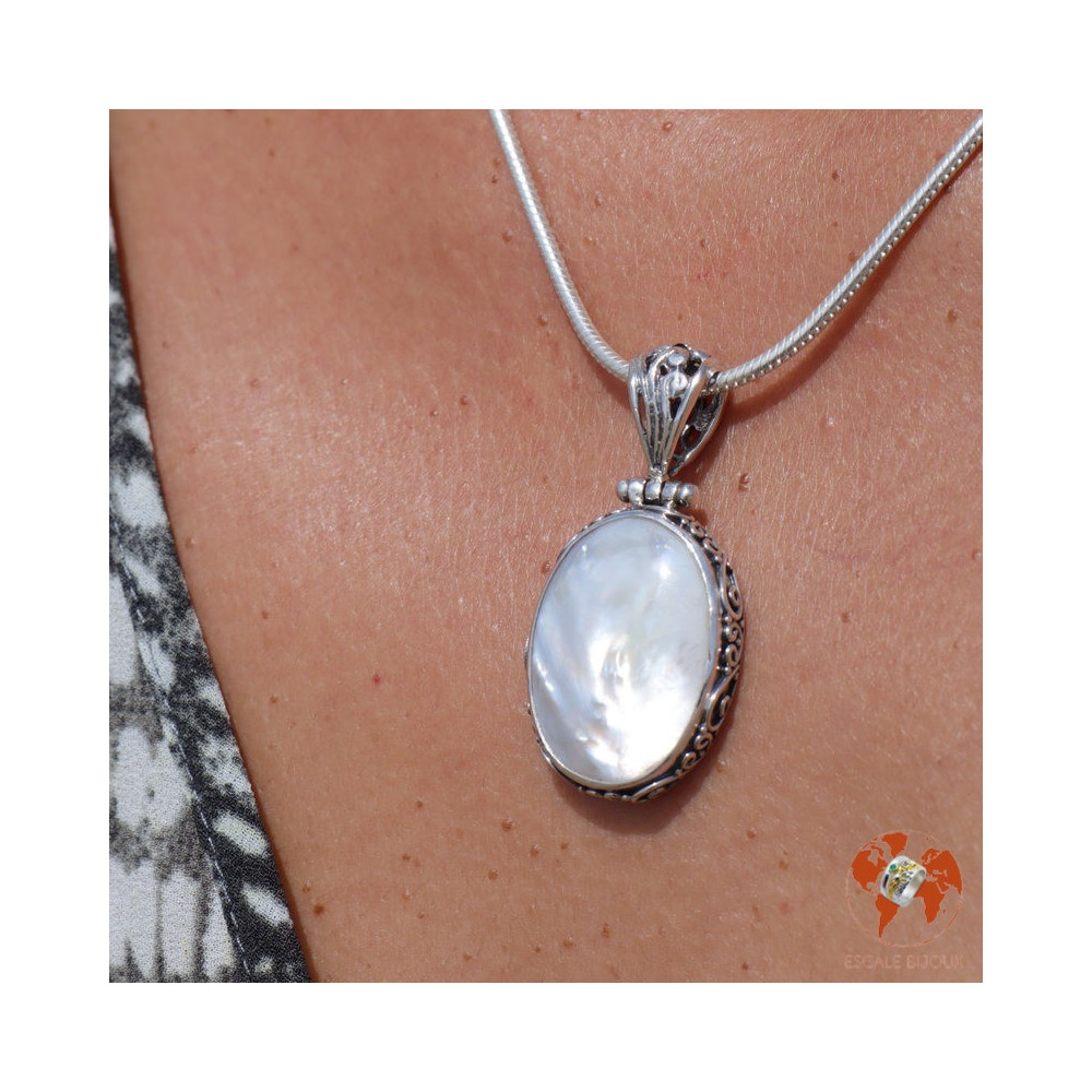 nacre blanche pendentif