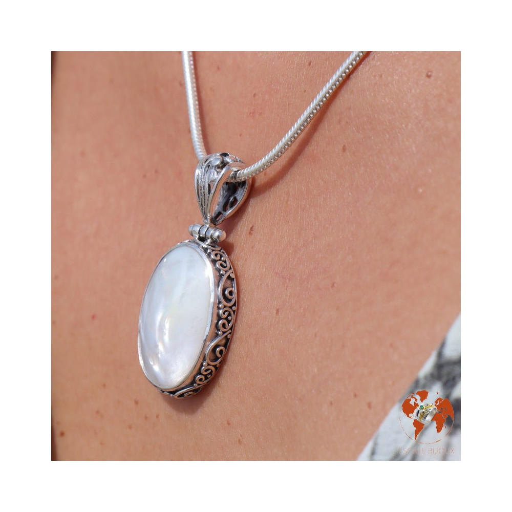 pendentif nacre