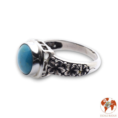 bague avec pierre turquoise