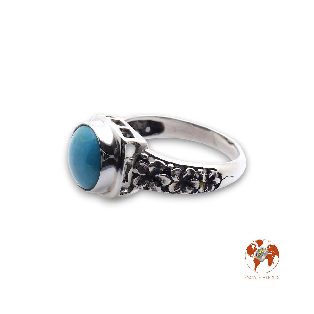 bague avec pierre turquoise