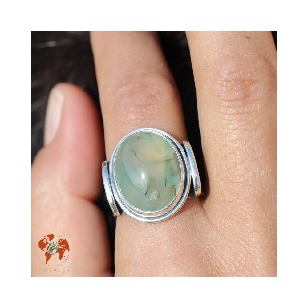 bague argent avec pierre verte