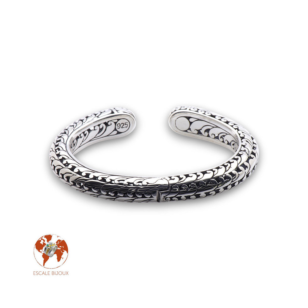 bracelet jonc avec motif