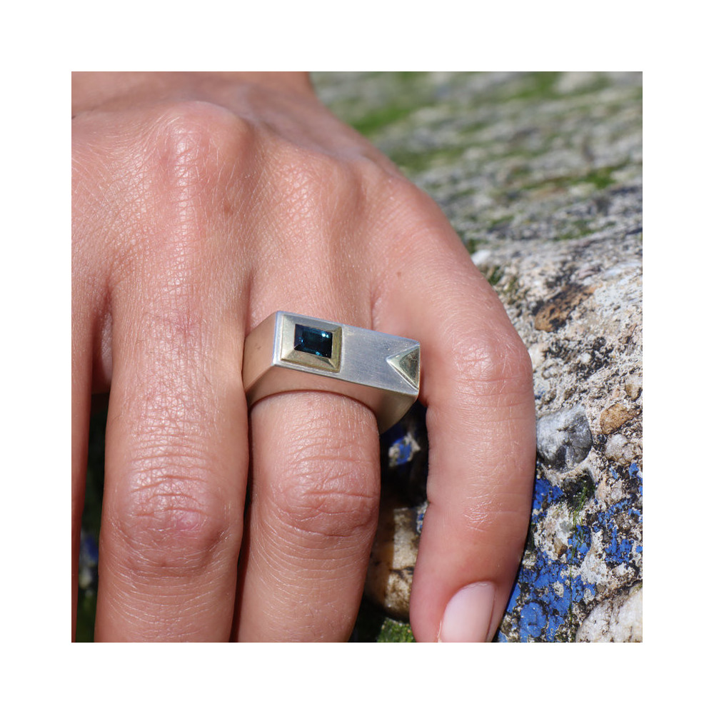 bague tourmaline bleue argent et or