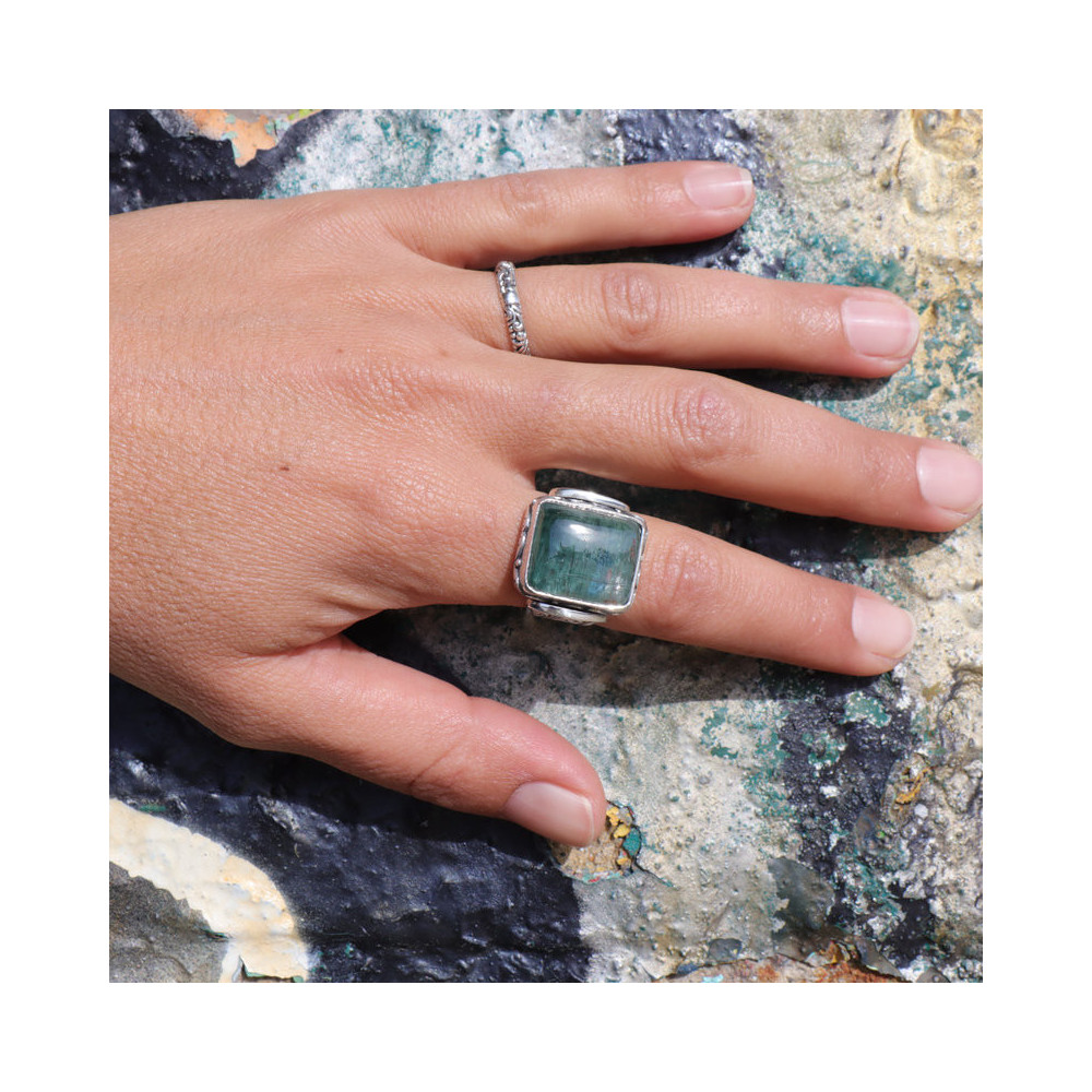 bague cyanite