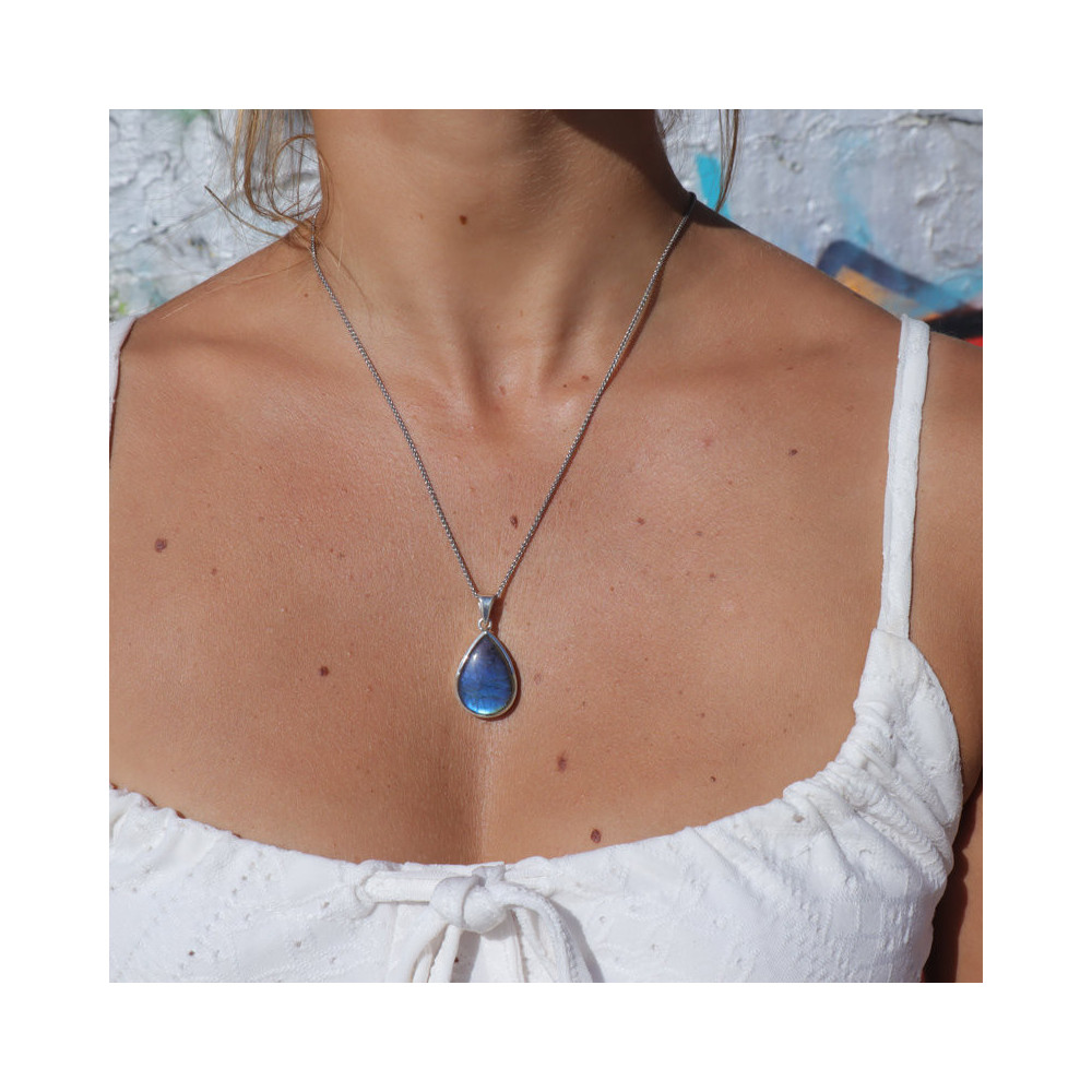 petit pendentif labradorite