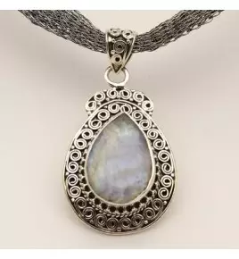 Pendentif argent et pierre de lune