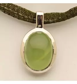 Pendentif argent et prehnite