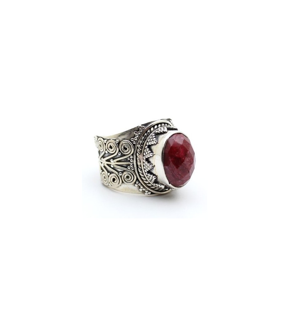 Bague argent 925 et racine de rubis Bague argent 925 et racine de rubis