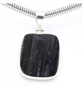 pendentif tourmaline noire brute