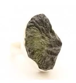 bague argent et moldavite