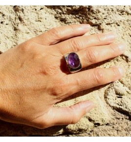 bague pierre violette